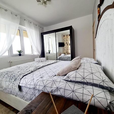 Moonlight Residence Mamaia Extérieur photo