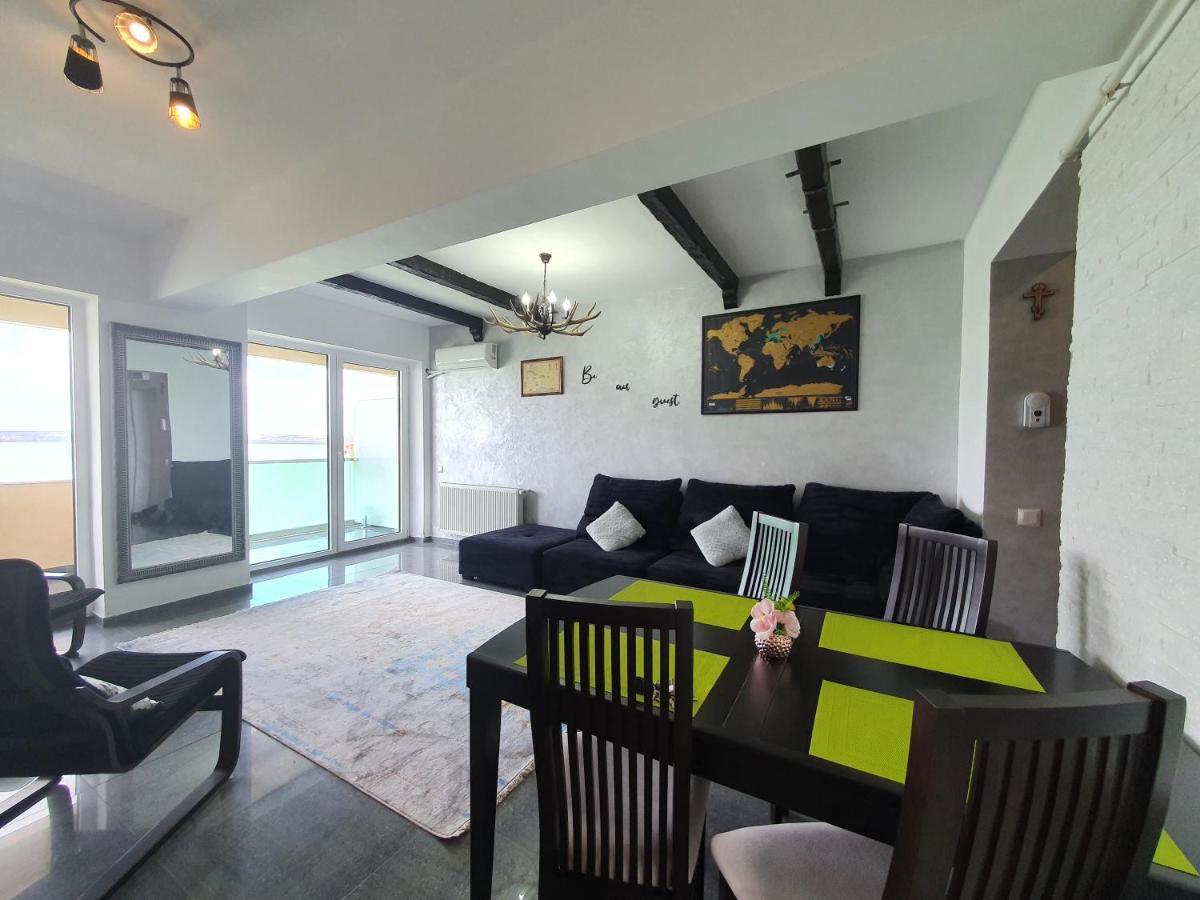 Moonlight Residence Mamaia Extérieur photo