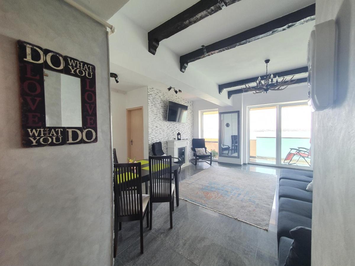 Moonlight Residence Mamaia Extérieur photo