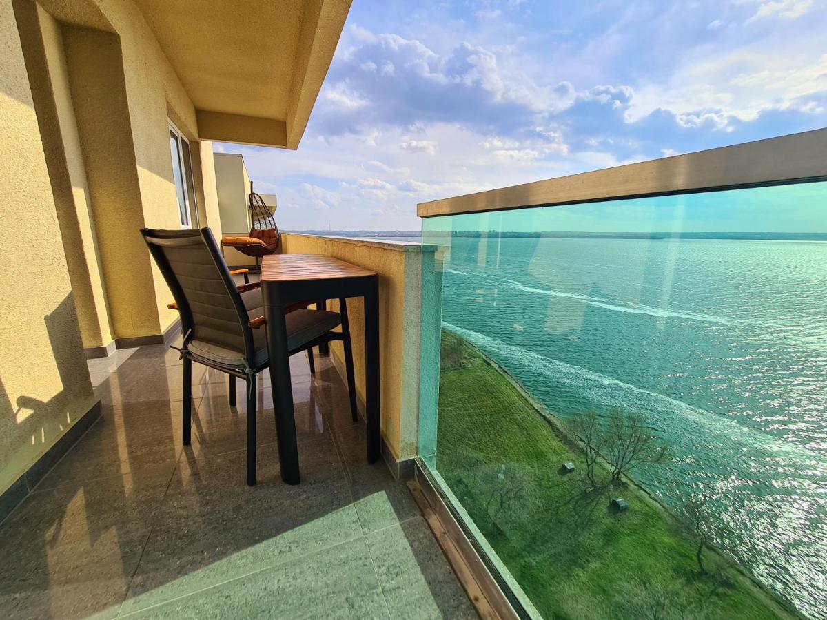 Moonlight Residence Mamaia Extérieur photo