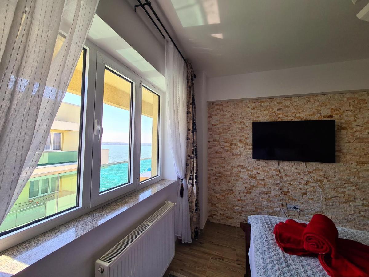 Moonlight Residence Mamaia Extérieur photo